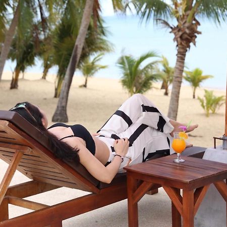 Shangrilah Bungalow Mae Nam Beach Exterior foto