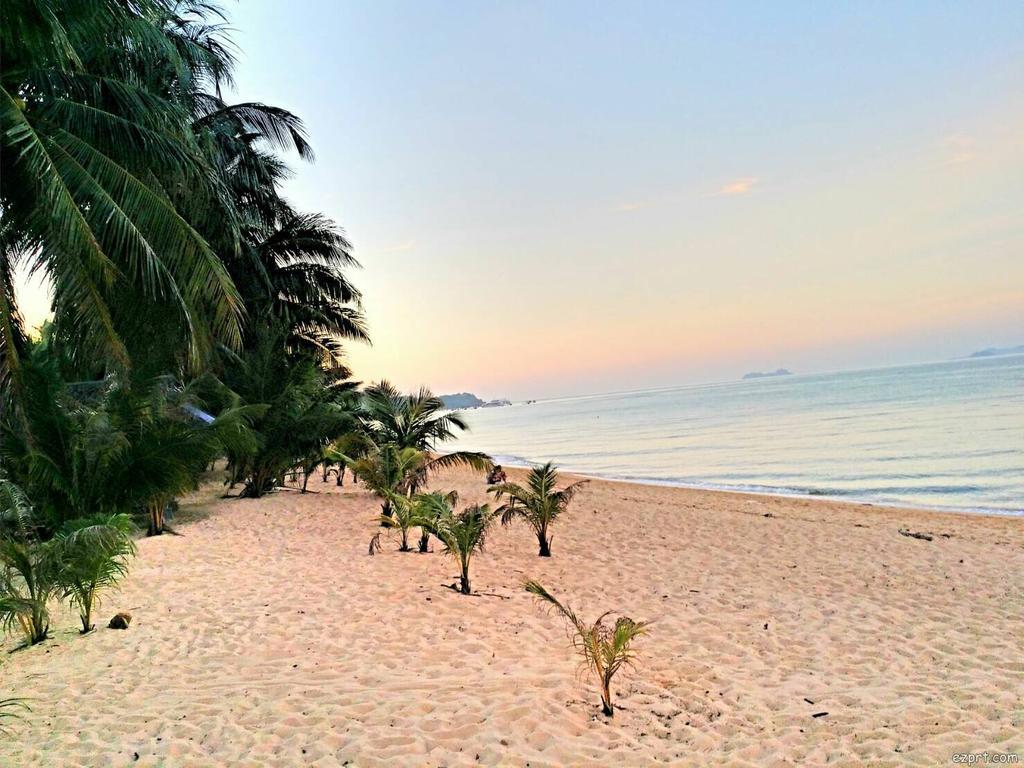 Shangrilah Bungalow Mae Nam Beach Exterior foto