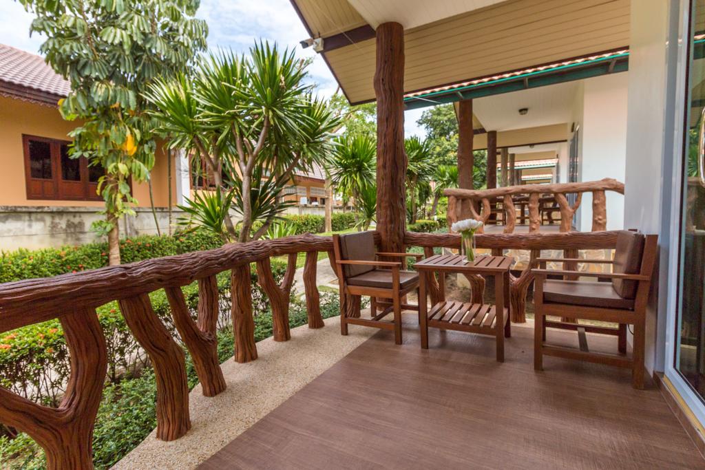 Shangrilah Bungalow Mae Nam Beach Exterior foto