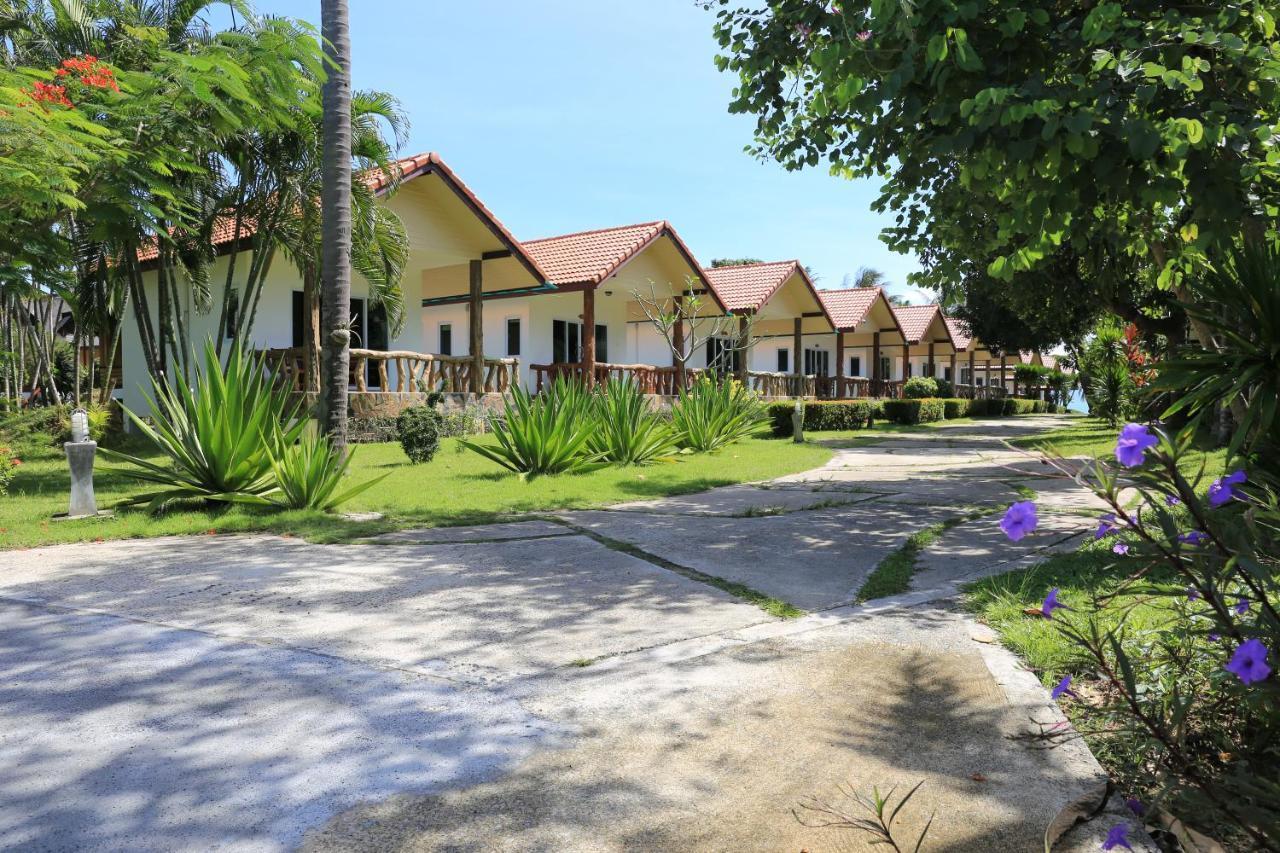 Shangrilah Bungalow Mae Nam Beach Exterior foto